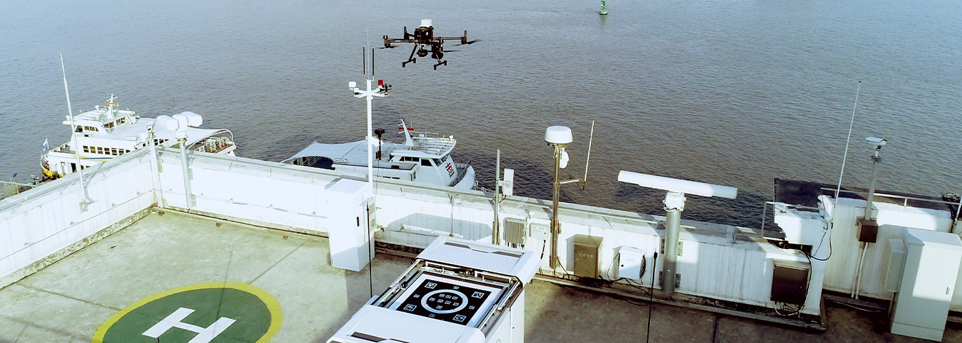 上海：看得清、喊得到、管得住
順利完成首次無人機夜間巡航執法
