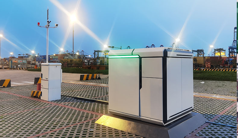 無(wú)人機(jī)夜間巡邏是如何保障城市安全的？